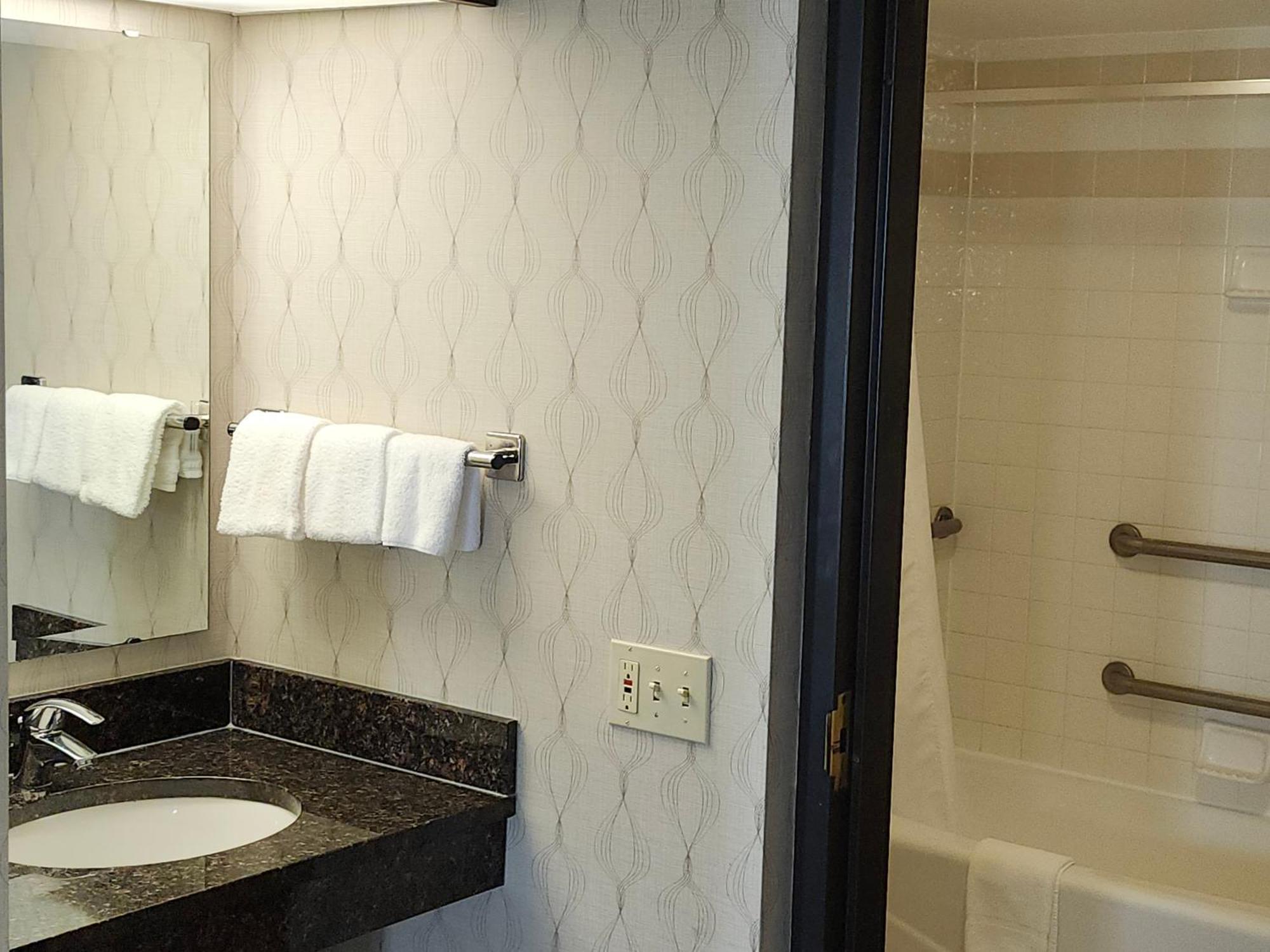Heritage Inn & Suites The Woodlands, Trademark By Wyndham Ngoại thất bức ảnh